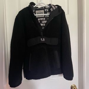 Levi’s fluffy half zip